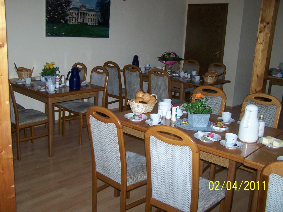 Pension Am Park Верліц Екстер'єр фото